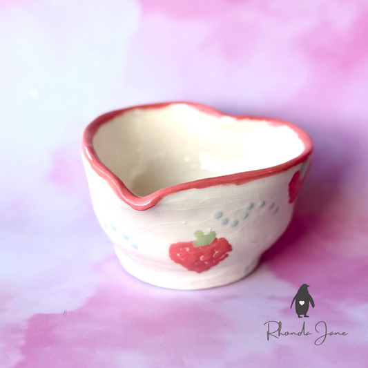 Handleless jug_Strawberries tiny jug